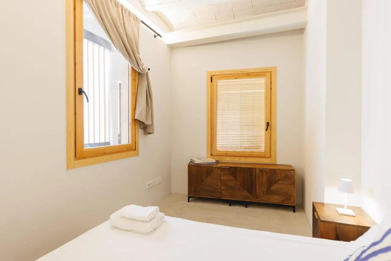 Apartment Bravissimo Canigo, Spacious And With Large Terrace Girona