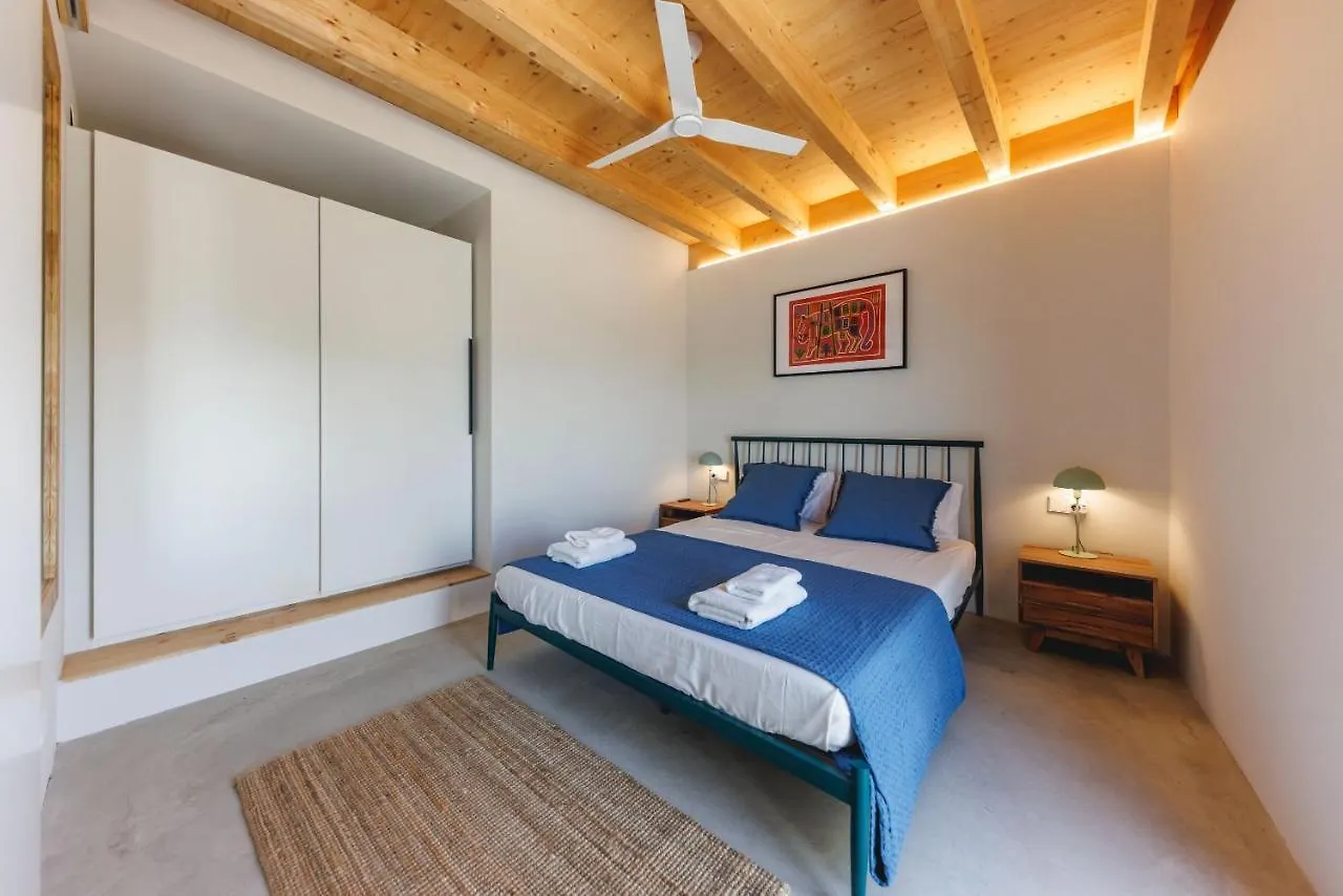 Bravissimo Canigo, Spacious And With Large Terrace Girona Apartment
